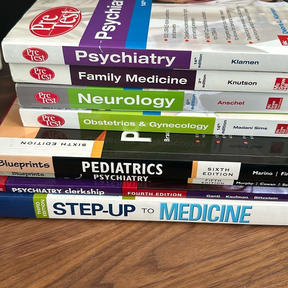 Bundle of Medical School Review Books